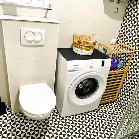 Deluxe Апартаменти *